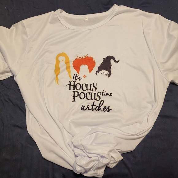 Tops - Hocus Pocus tshirt. Size 2xl- brand new